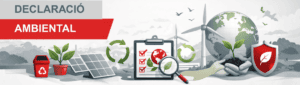 Il·lustració conceptual sobre «Declaració Ambiental» que mostra una sèrie d'icones ecològiques com panells solars, aerogeneradors, una llista de verificació amb una lupa i mans sostenint una planta davant d'un globus terraqüi.